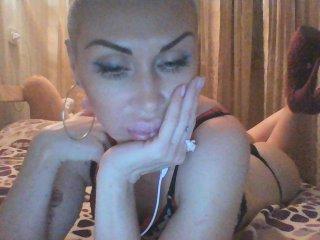 -MalibuGirl bongacams