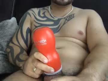 19andre90 chaturbate