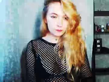 21monik chaturbate