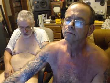 2deadnuts chaturbate