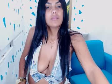 2lesxxxlatinas chaturbate