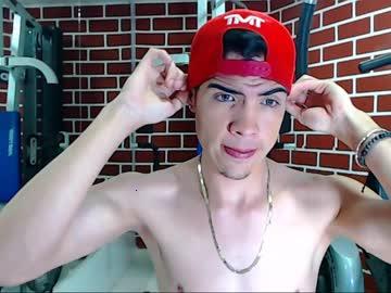 _andresito_19 chaturbate