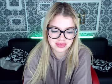 acira_gold chaturbate