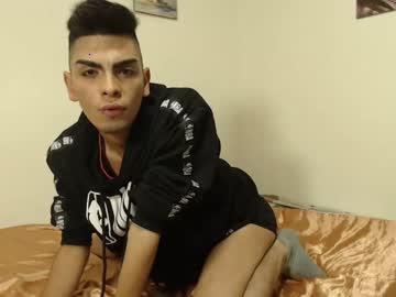 adam_x_x_x chaturbate