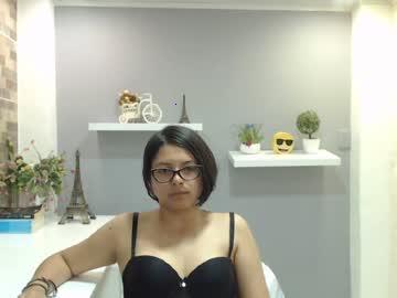 adelaida_cris chaturbate