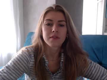 adelina_22 chaturbate