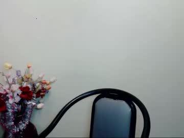 adrianneshy chaturbate