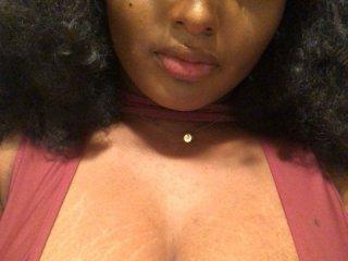 Alecia000 bongacams