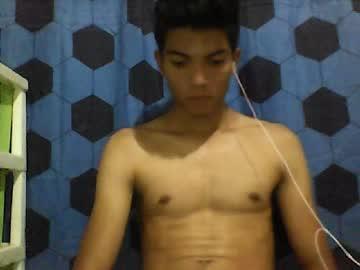 aleitalia17 chaturbate