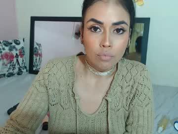 aleja_bankss chaturbate