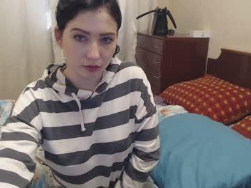 alexandralittlelady chaturbate