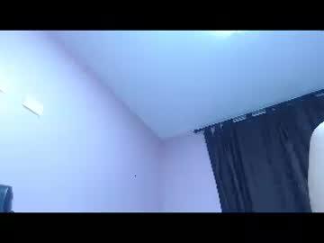 alexisdias18 chaturbate