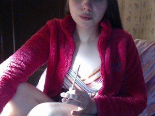 Alise-Aalis01 bongacams