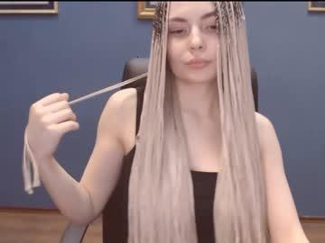 alice_18yng chaturbate