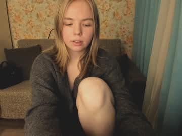 aliennikki chaturbate