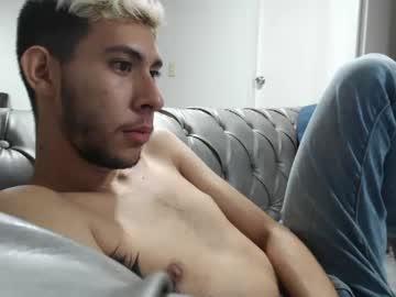 alone_hause chaturbate