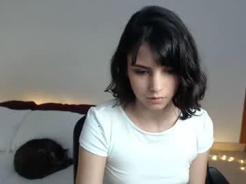 ameliemagic77 chaturbate