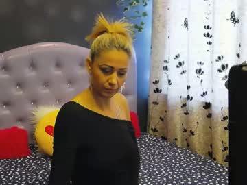 amyaa chaturbate