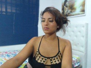 Andrea-Leon96 bongacams