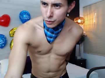 andrew_dibracco chaturbate