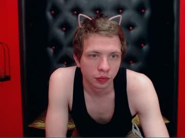 andrew_liker chaturbate