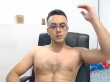 andrew_nicolai chaturbate