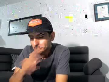 angel_and_valentina850 chaturbate