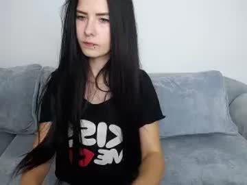 angelkiuti chaturbate