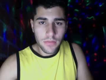 angello11 chaturbate