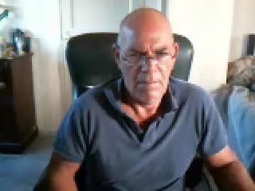 anton0102 chaturbate