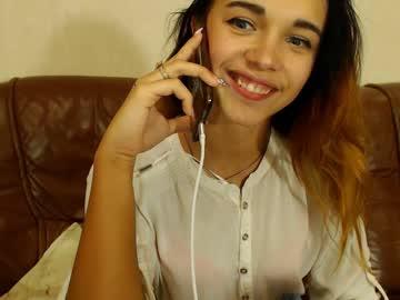 aplil_girl chaturbate