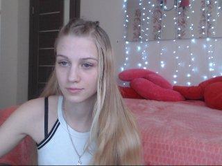 AprilSunny bongacams