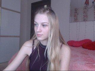 AprilSunny bongacams