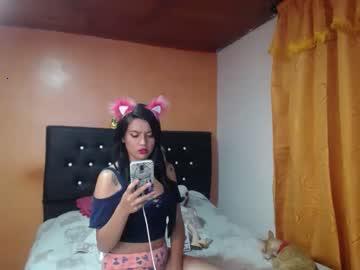 apriildollii22 chaturbate