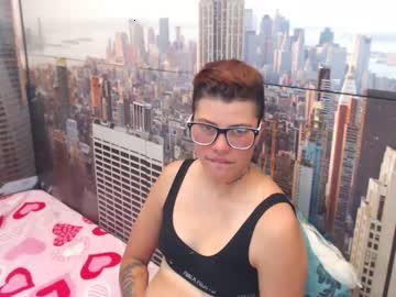 april_carrier chaturbate