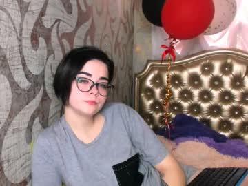 aprilwhiteee chaturbate