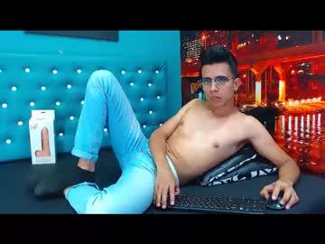 ashton_grey chaturbate