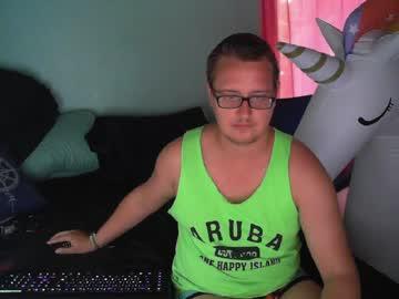 ashtoncumings chaturbate