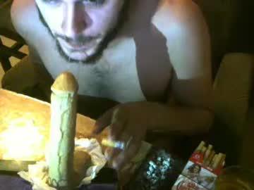 ashtraythroatfckd chaturbate