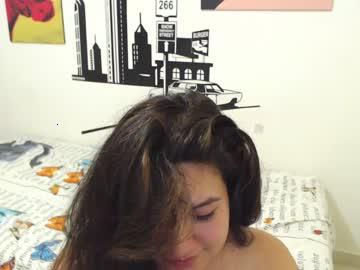 avrilsantamaria chaturbate