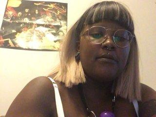 Baby-Noemie bongacams