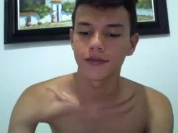 bambino_hus850 chaturbate