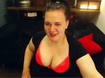 baty_pretty chaturbate