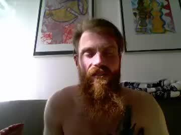 beardedtoy8 chaturbate