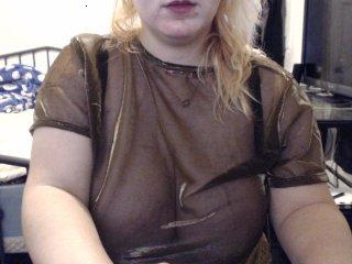 BigBoobBlonde bongacams