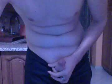 bigcock94_18 chaturbate