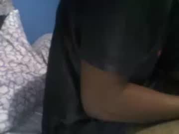 bigdicktrini868 chaturbate