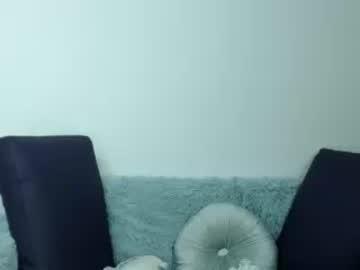 bigtitsdelia chaturbate