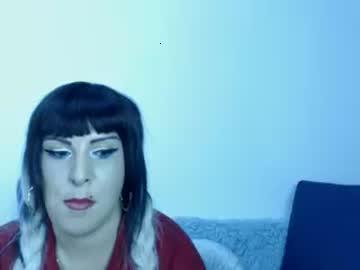 bigtitsdelia chaturbate