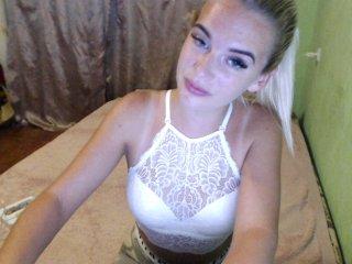 BlondBubble bongacams